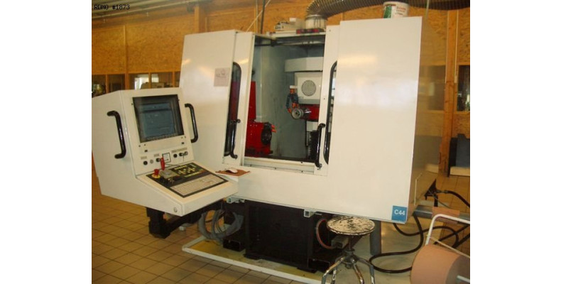Outil d'ébavurage pour machine CNC - SAACKE